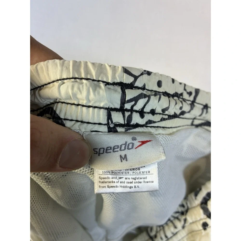 Speedo Men's Medium Swim Trunks Board Shorts Cream Black Paisley Floral Mesh‎